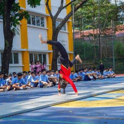 Performance 2